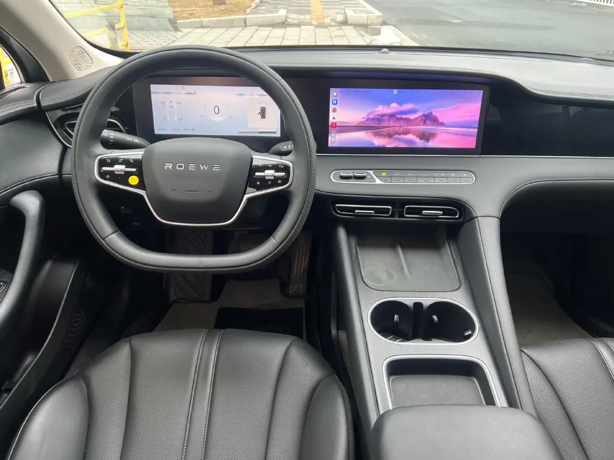 2025 Roewe D7 1.5L 112HP L4 1DHT PHEV 19.7KWH,autocango,china used car exporter,china ev exporter,chinese used car exporter,chinese used ev exporter