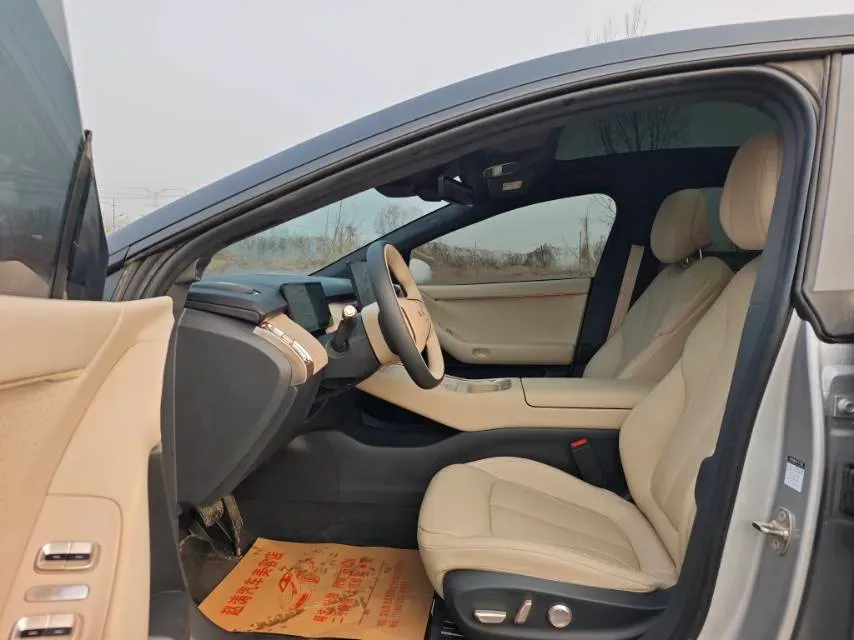 2024 Xpeng P7+ BEV 76.3KWH,autocango,china used car exporter,china ev exporter,chinese used car exporter,chinese used ev exporter