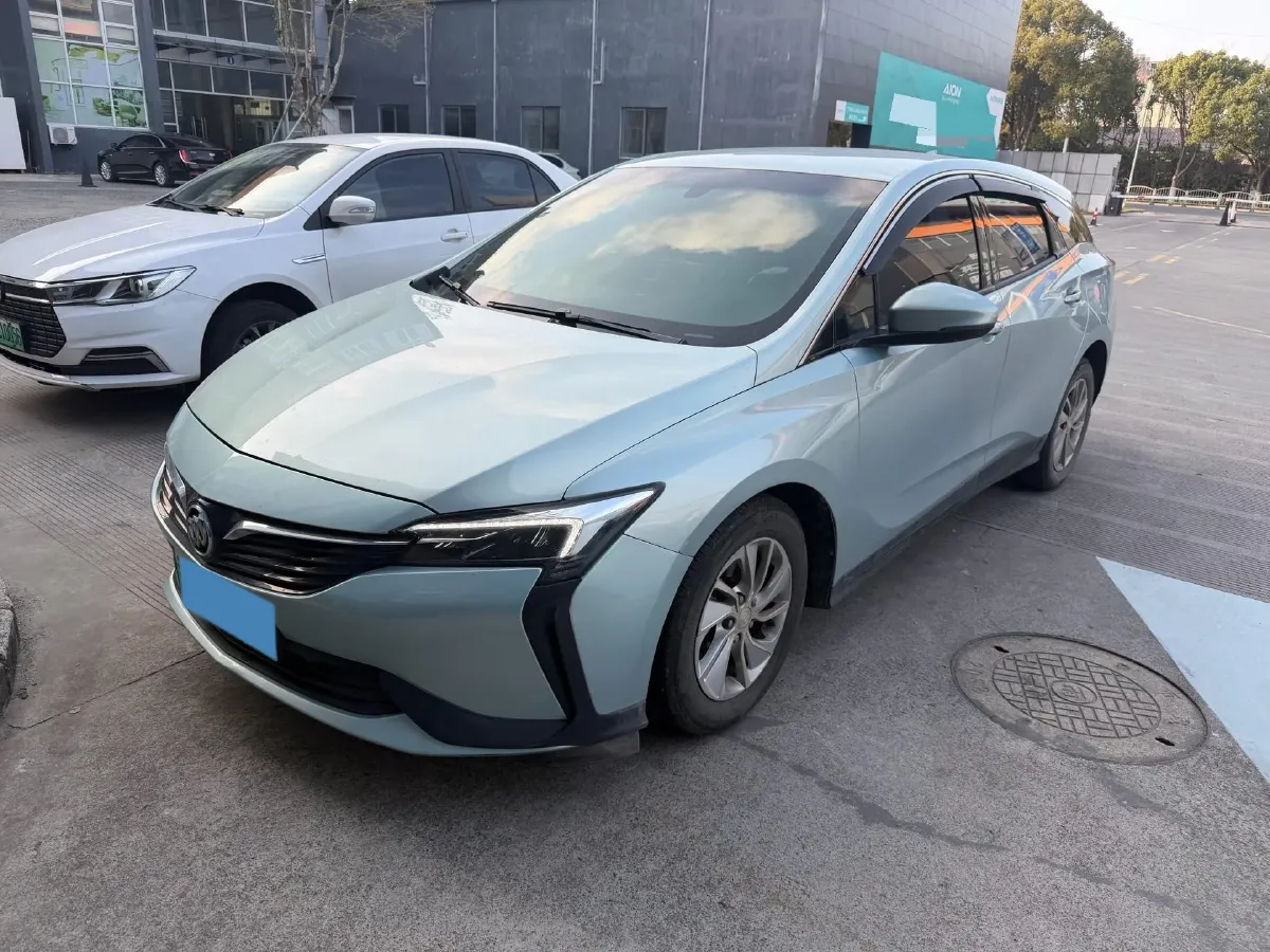 2022 Buick Velite 6 1.5L 102HP L4 E-CVT PHEV 9.5KWH,autocango,china used car exporter,china ev exporter,chinese used car exporter,chinese used ev exporter