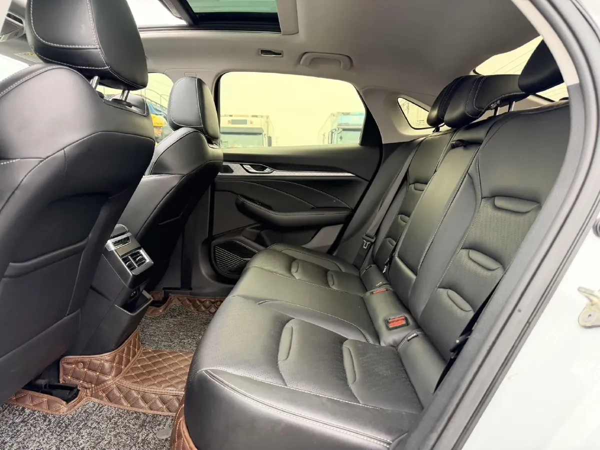 2021 Geely Preface 2.0T 190HP L4 7DCT,autocango,china used car exporter,china ev exporter,chinese used car exporter,chinese used ev exporter