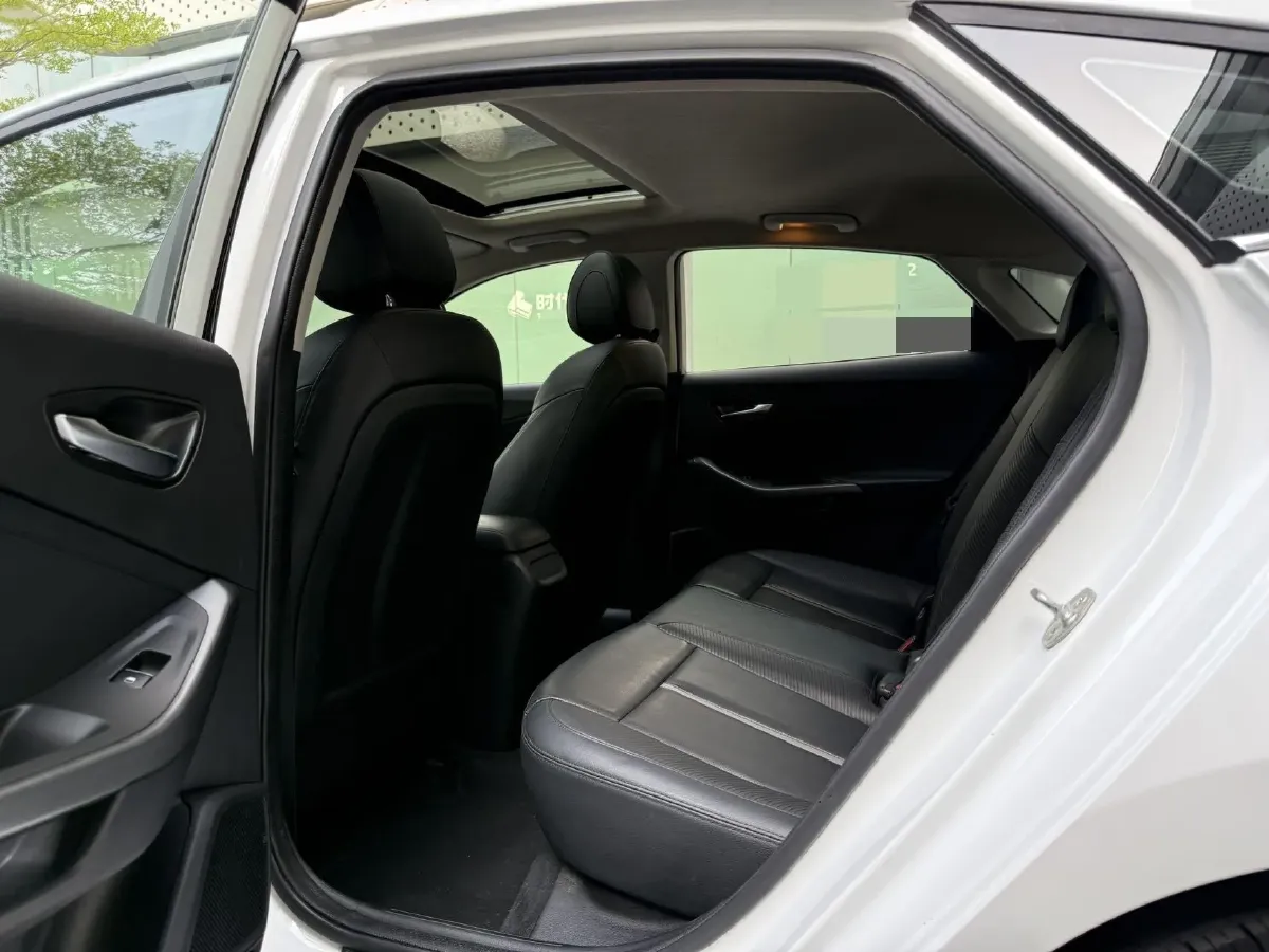 2019 Hyundai La Festa 1.6T 190HP L4 7DCT,autocango,china used car exporter,china ev exporter,chinese used car exporter,chinese used ev exporter