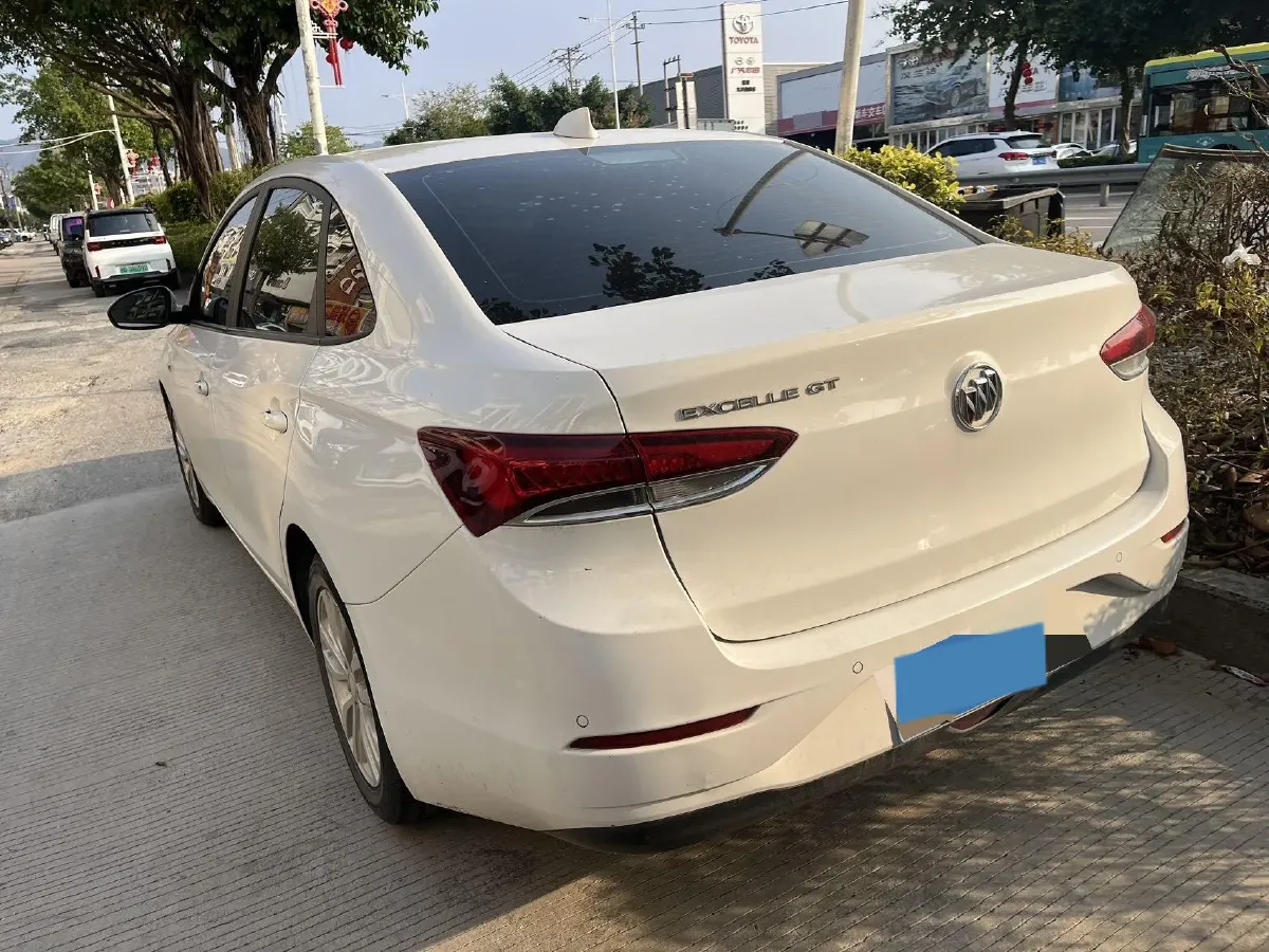 2021 Buick Excelle 1.5L 113HP L4 6AT,autocango,china used car exporter,china ev exporter,chinese used car exporter,chinese used ev exporter