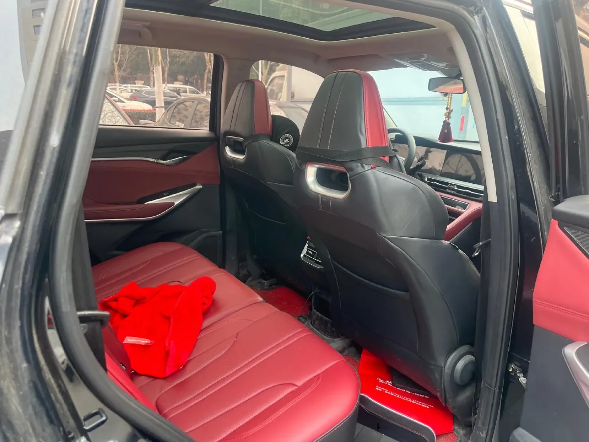 2020 ChangAn CS75 Plus 2.0T 233HP L4 8AT,autocango,china used car exporter,china ev exporter,chinese used car exporter,chinese used ev exporter