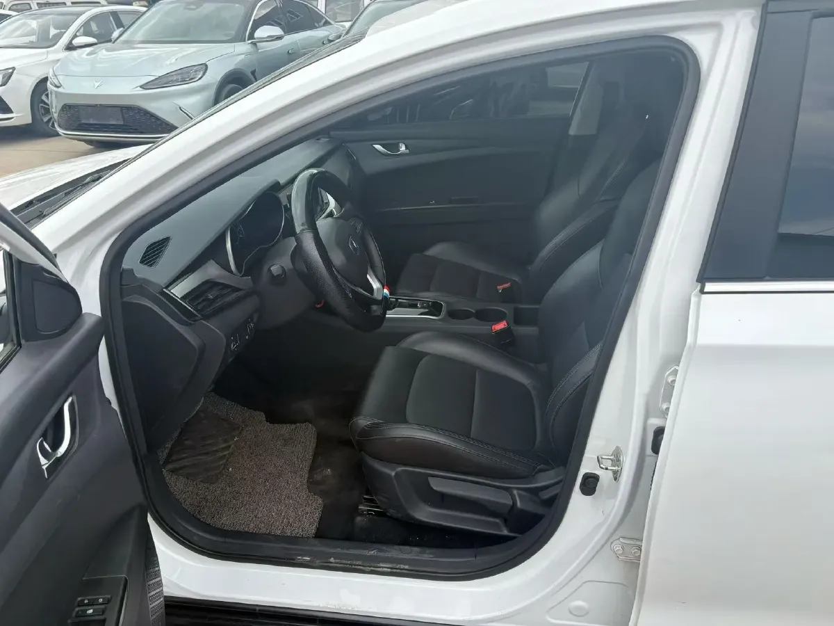 2022 ChangAn Eado BEV 47.78KWH,autocango,china used car exporter,china ev exporter,chinese used car exporter,chinese used ev exporter