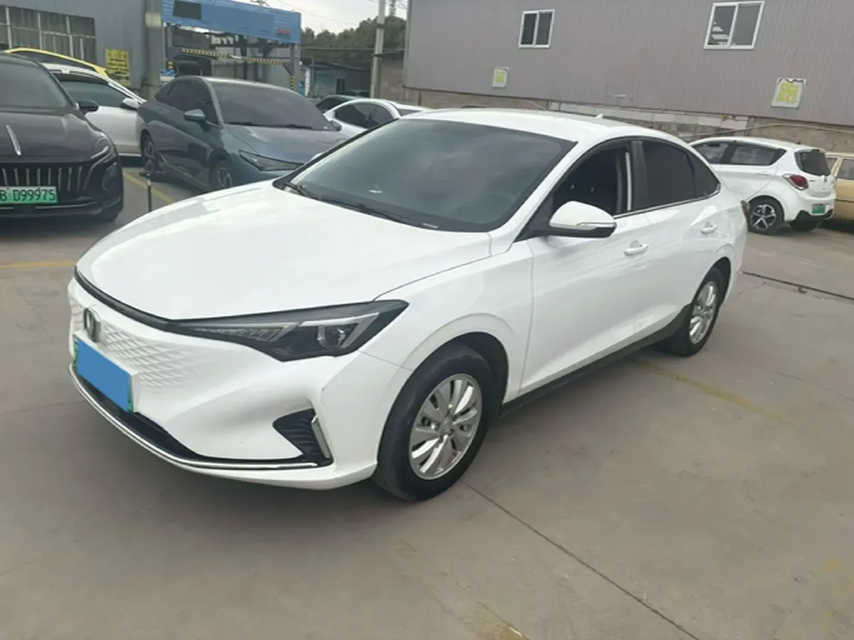 2022 ChangAn Eado BEV 47.78KWH,autocango,china used car exporter,china ev exporter,chinese used car exporter,chinese used ev exporter