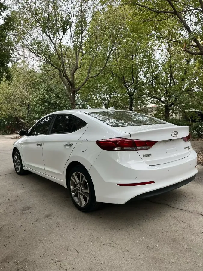 2016 Hyundai Elantra 1.6L 130HP L4 6AT,autocango,china used car exporter,china ev exporter,chinese used car exporter,chinese used ev exporter