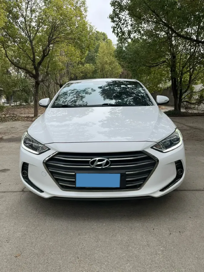 2016 Hyundai Elantra 1.6L 130HP L4 6AT,autocango,china used car exporter,china ev exporter,chinese used car exporter,chinese used ev exporter
