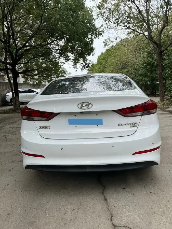 2016 Hyundai Elantra 1.6L 130HP L4 6AT,autocango,china used car exporter,china ev exporter,chinese used car exporter,chinese used ev exporter