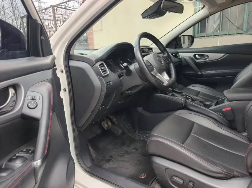 2021 Nissan Qashqai 2.0L 151HP L4 CVT,autocango,china used car exporter,china ev exporter,chinese used car exporter,chinese used ev exporter