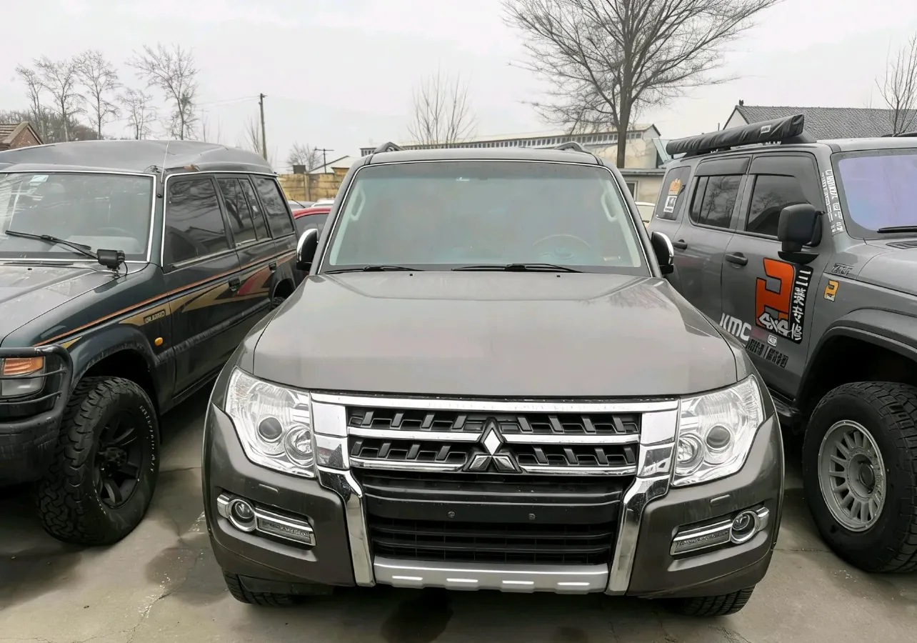 2017 Honda Jade 1.8L 141HP L4 5AT,autocango,china used car exporter,china ev exporter,chinese used car exporter,chinese used ev exporter