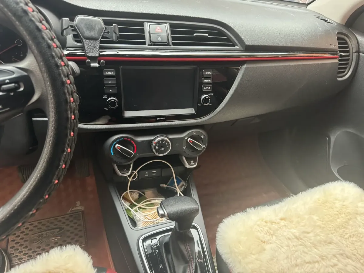 2017 Kia KX Cross 1.4L 100HP L4 6AT,autocango,china used car exporter,china ev exporter,chinese used car exporter,chinese used ev exporter