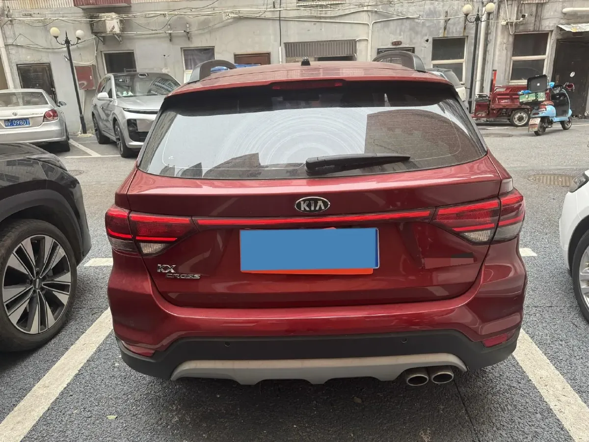 2017 Kia KX Cross 1.4L 100HP L4 6AT,autocango,china used car exporter,china ev exporter,chinese used car exporter,chinese used ev exporter