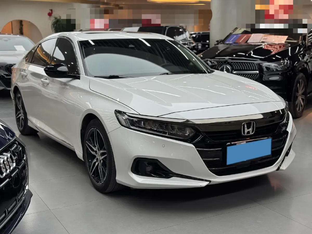 2022 Honda Accord 1.5T 194HP L4 CVT,autocango,china used car exporter,china ev exporter,chinese used car exporter,chinese used ev exporter