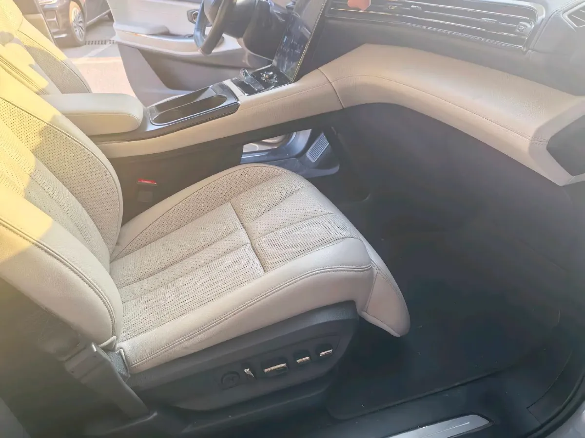 2020 NIO ES8 BEV 100KWH,autocango,china used car exporter,china ev exporter,chinese used car exporter,chinese used ev exporter