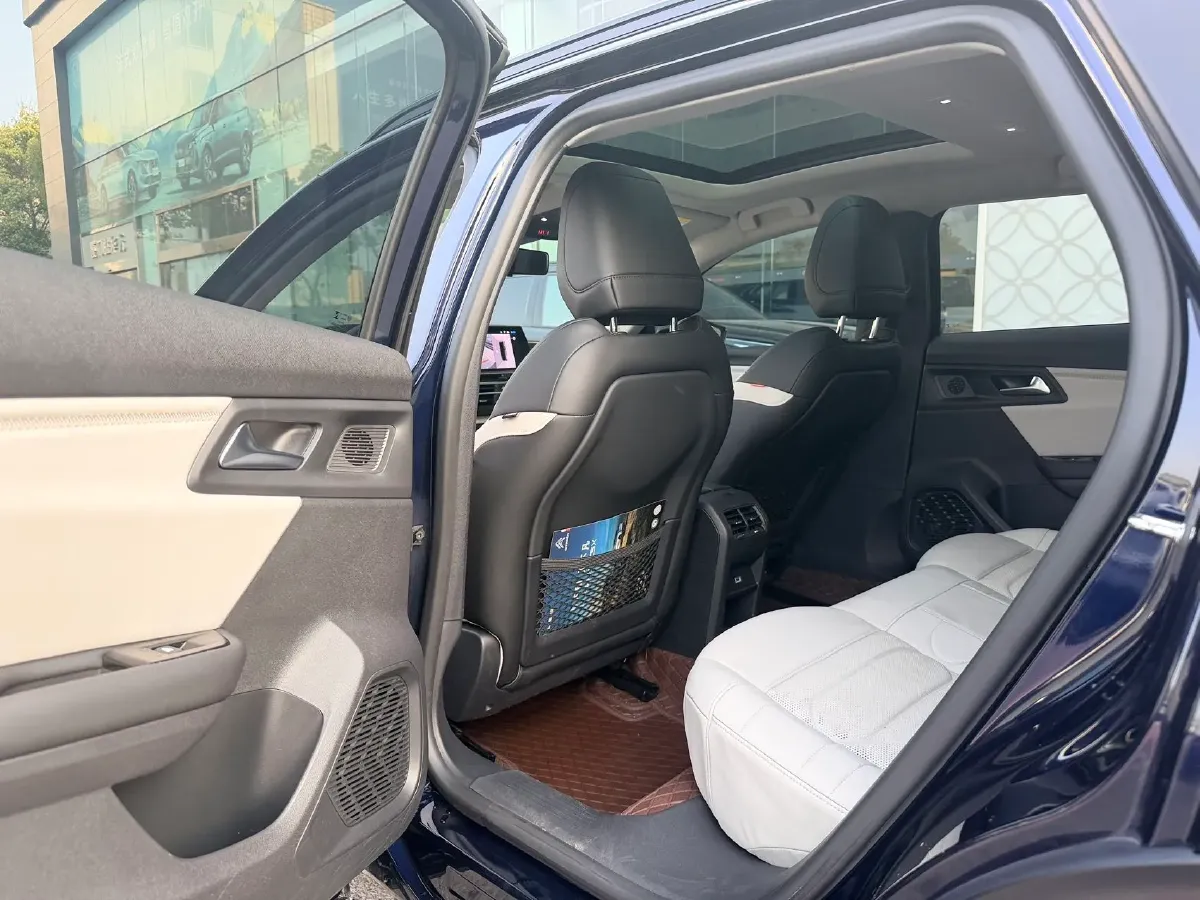 2024 Citroen C5 X 1.6T 175HP L4 8AT,autocango,china used car exporter,china ev exporter,chinese used car exporter,chinese used ev exporter