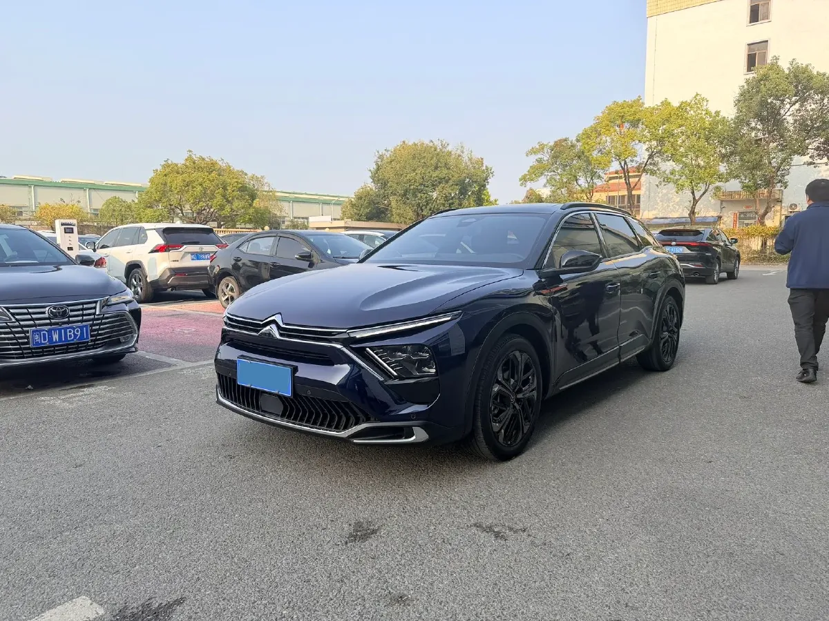 2024 Citroen C5 X 1.6T 175HP L4 8AT,autocango,china used car exporter,china ev exporter,chinese used car exporter,chinese used ev exporter