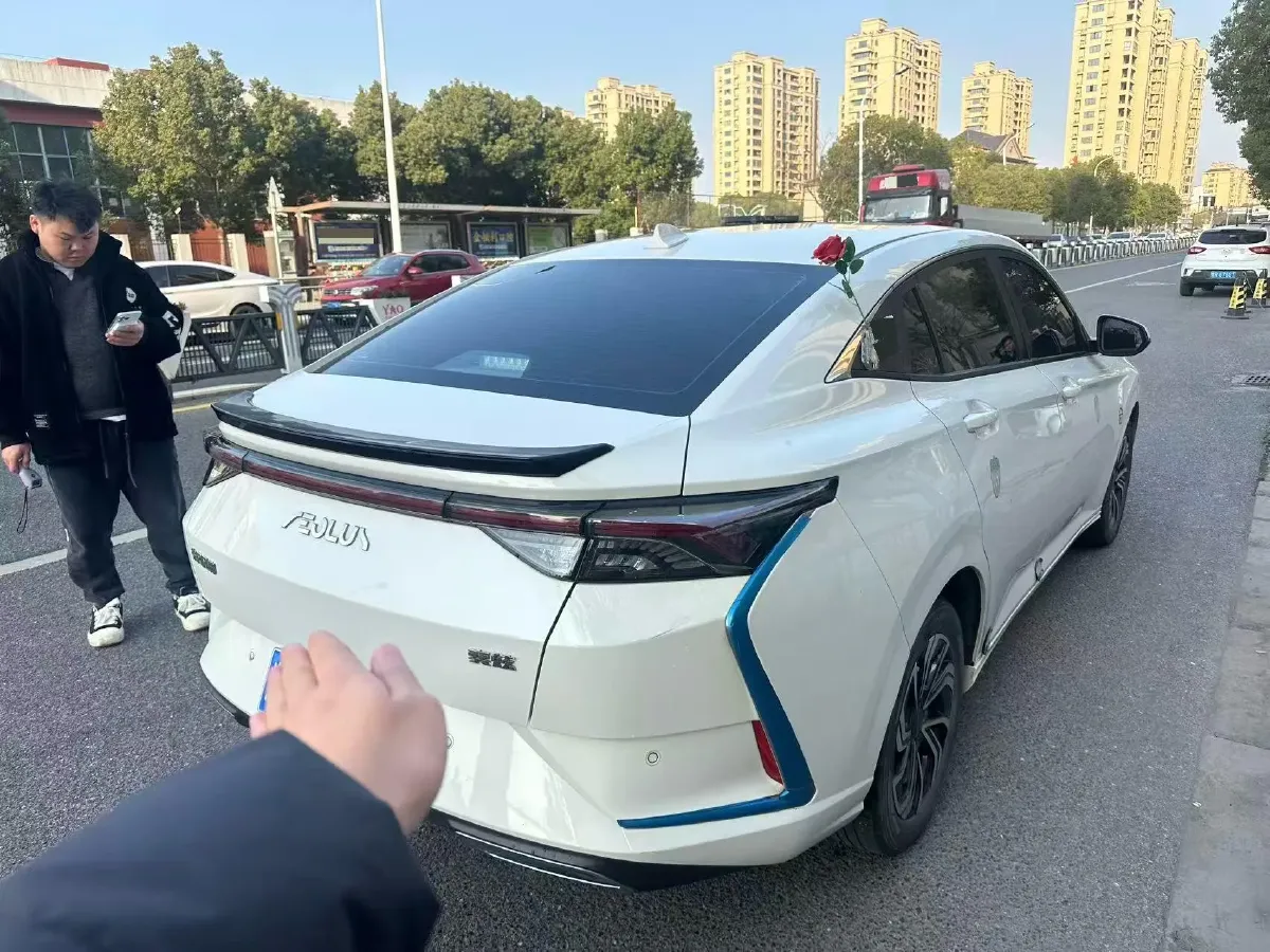 2021 DongFeng Aeolus YiXuan 1.5T 150HP L4 6DCT,autocango,china used car exporter,china ev exporter,chinese used car exporter,chinese used ev exporter