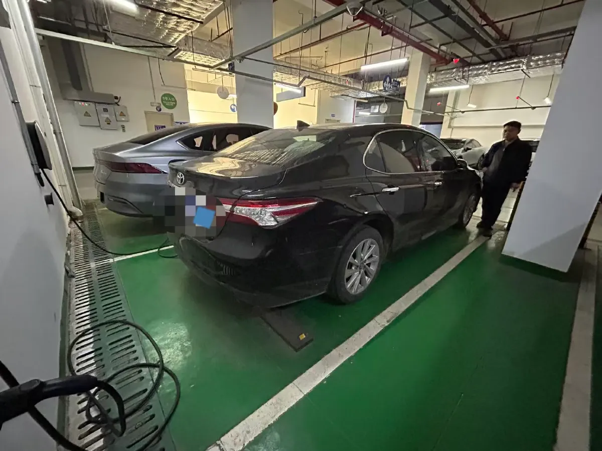 2021 Toyota Camry 2.0L 178HP L4 CVT,autocango,china used car exporter,china ev exporter,chinese used car exporter,chinese used ev exporter