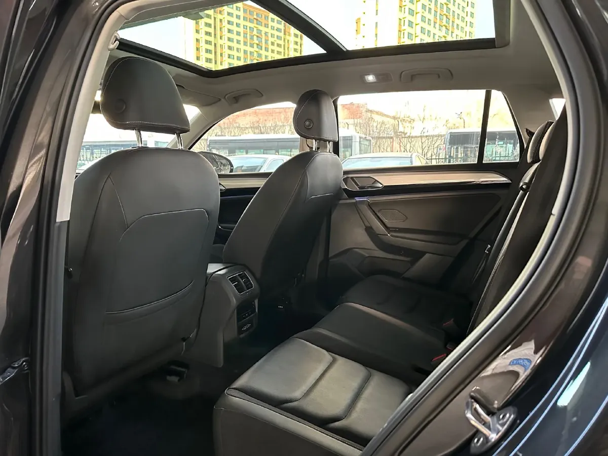 2021 Volkswagen Tayron 1.4T 150HP L4 7DCT,autocango,china used car exporter,china ev exporter,chinese used car exporter,chinese used ev exporter