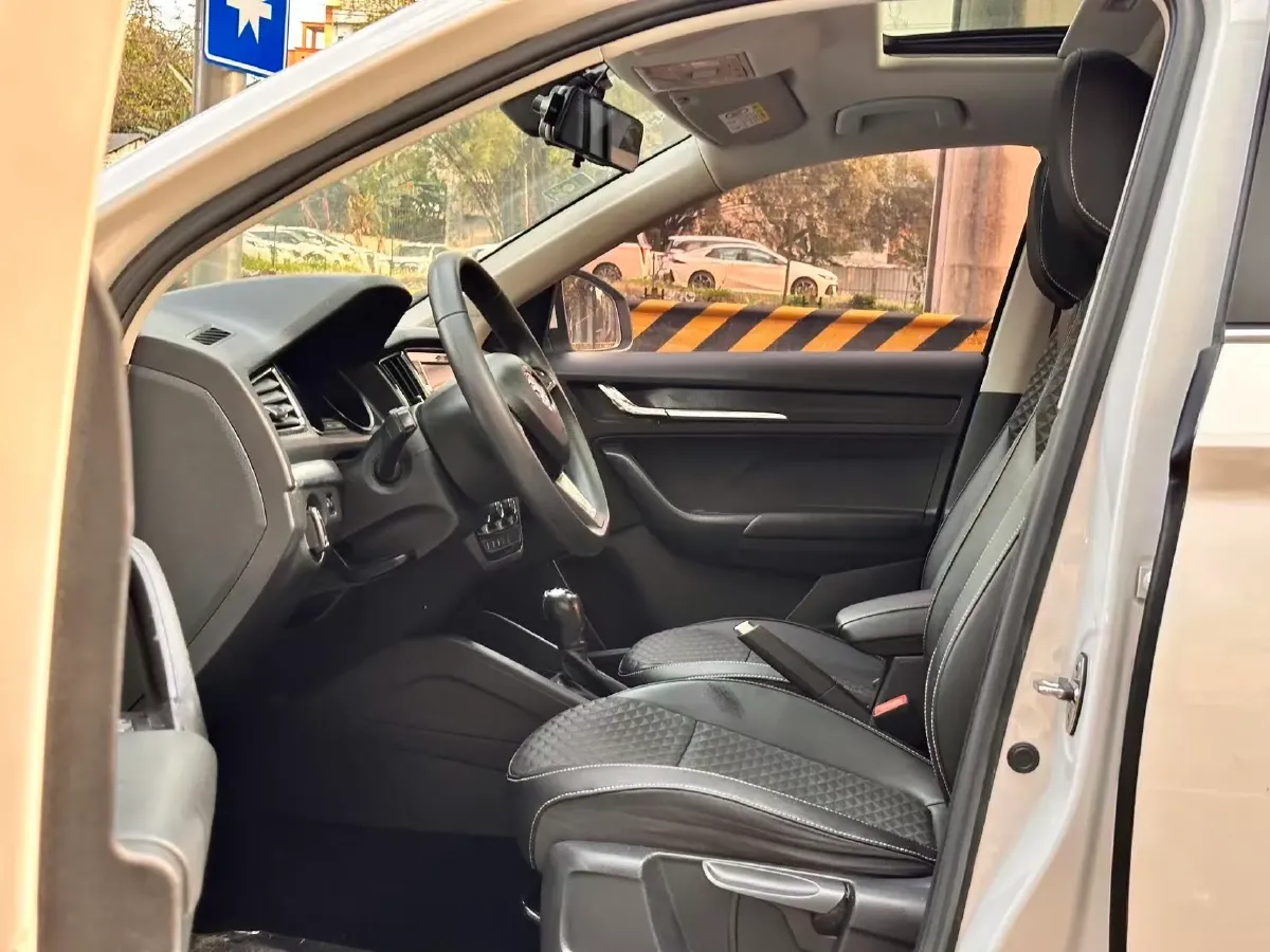 2018 Volkswagen Lavida 1.2T 116HP L4 7DCT,autocango,china used car exporter,china ev exporter,chinese used car exporter,chinese used ev exporter