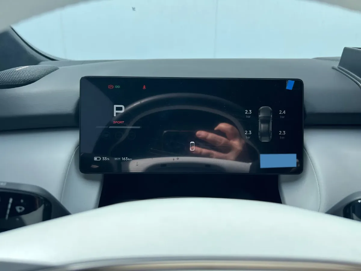 2024 Xpeng P7+ BEV 60.7KWH,autocango,china used car exporter,china ev exporter,chinese used car exporter,chinese used ev exporter