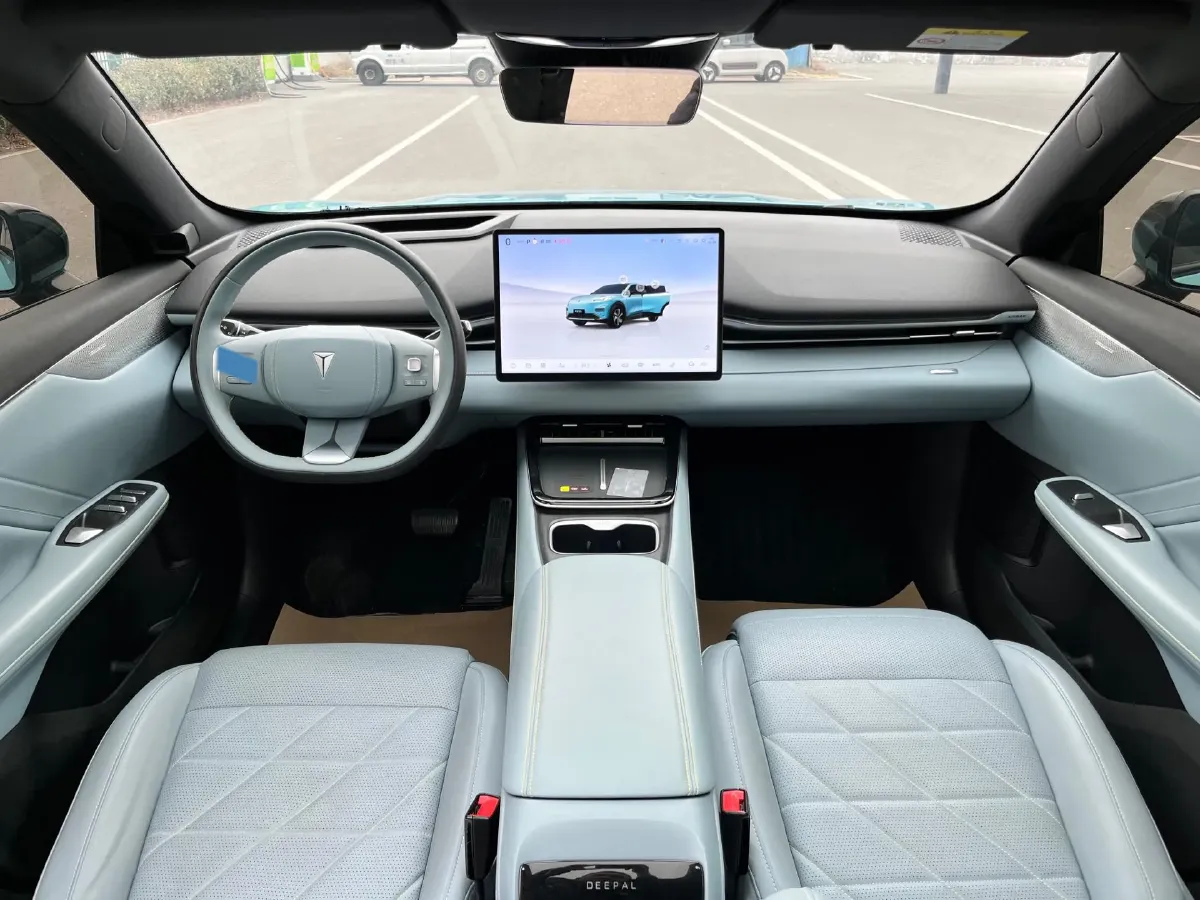 2025 ChangAn QiYuan A07 BEV 56.1KWH,autocango,china used car exporter,china ev exporter,chinese used car exporter,chinese used ev exporter