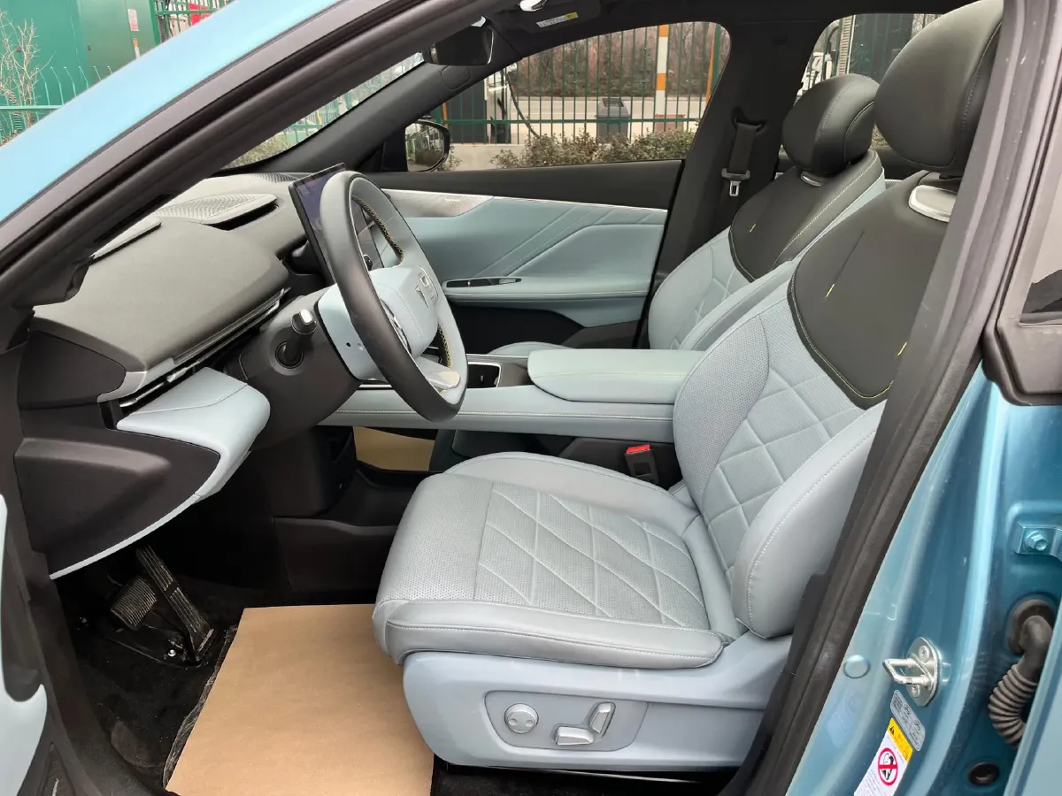 2025 ChangAn QiYuan A07 BEV 56.1KWH,autocango,china used car exporter,china ev exporter,chinese used car exporter,chinese used ev exporter