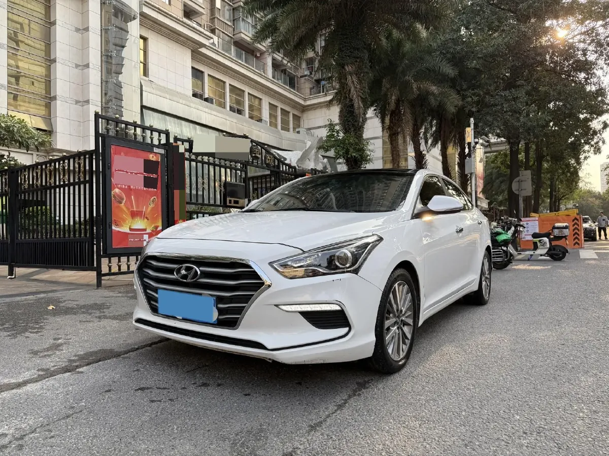 2017 Hyundai Mistra 1.8L 143HP L4 6AT,autocango,china used car exporter,china ev exporter,chinese used car exporter,chinese used ev exporter