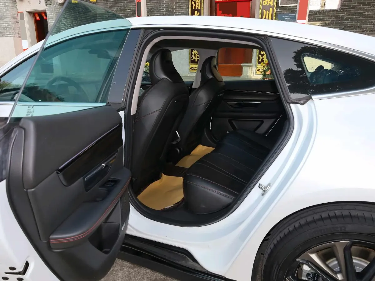 2022 DongFeng Forthing M7 2.0T 224HP L4 8AT,autocango,china used car exporter,china ev exporter,chinese used car exporter,chinese used ev exporter