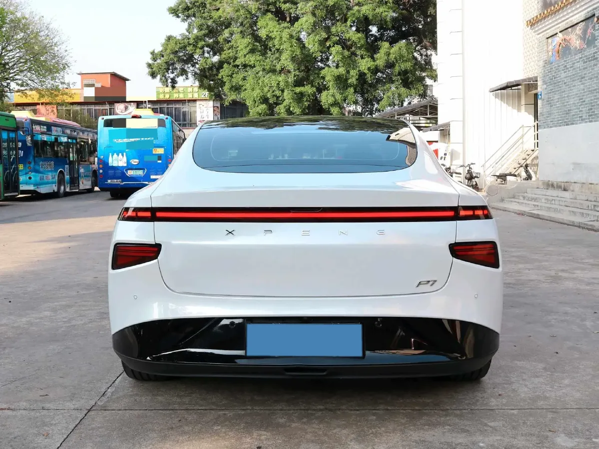 2022 DongFeng Forthing M7 2.0T 224HP L4 8AT,autocango,china used car exporter,china ev exporter,chinese used car exporter,chinese used ev exporter