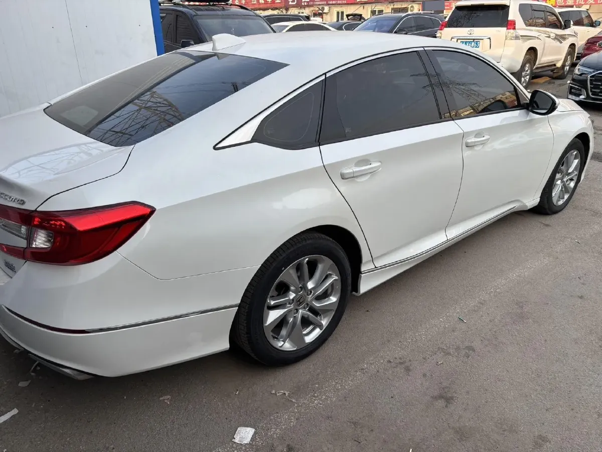 2018 Honda Accord 1.5T 194HP L4 CVT,autocango,china used car exporter,china ev exporter,chinese used car exporter,chinese used ev exporter