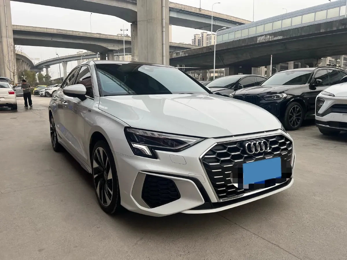 2024 Audi A3 1.4T 150HP L4 7DCT,autocango,china used car exporter,china ev exporter,chinese used car exporter,chinese used ev exporter
