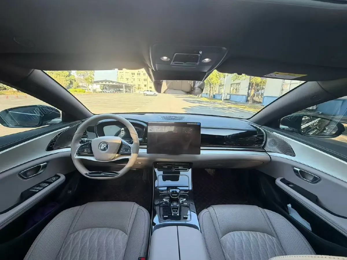 2025 BYD Han 1.5T 156HP L4 E-CVT PHEV,autocango,china used car exporter,china ev exporter,chinese used car exporter,chinese used ev exporter