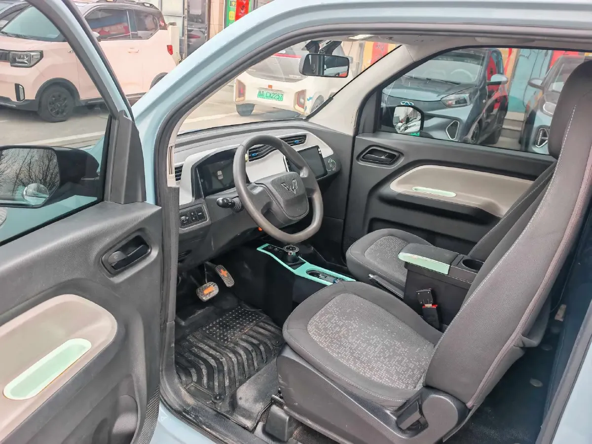 2020 WuLing HongGuang MINI EV BEV 13.8KWH,autocango,china used car exporter,china ev exporter,chinese used car exporter,chinese used ev exporter