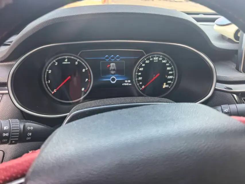 2019 HongQi H5 1.8T 180HP L4 6AT,autocango,china used car exporter,china ev exporter,chinese used car exporter,chinese used ev exporter