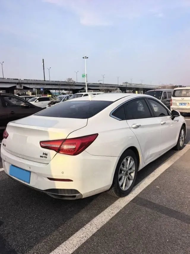 2019 HongQi H5 1.8T 180HP L4 6AT,autocango,china used car exporter,china ev exporter,chinese used car exporter,chinese used ev exporter