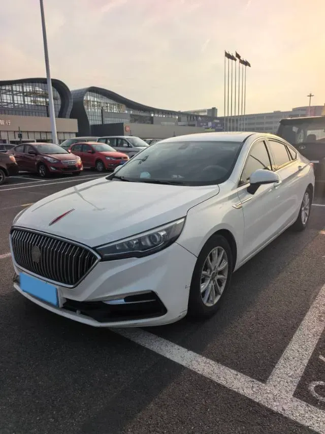 2019 HongQi H5 1.8T 180HP L4 6AT,autocango,china used car exporter,china ev exporter,chinese used car exporter,chinese used ev exporter