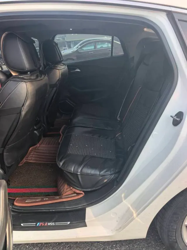 2019 HongQi H5 1.8T 180HP L4 6AT,autocango,china used car exporter,china ev exporter,chinese used car exporter,chinese used ev exporter