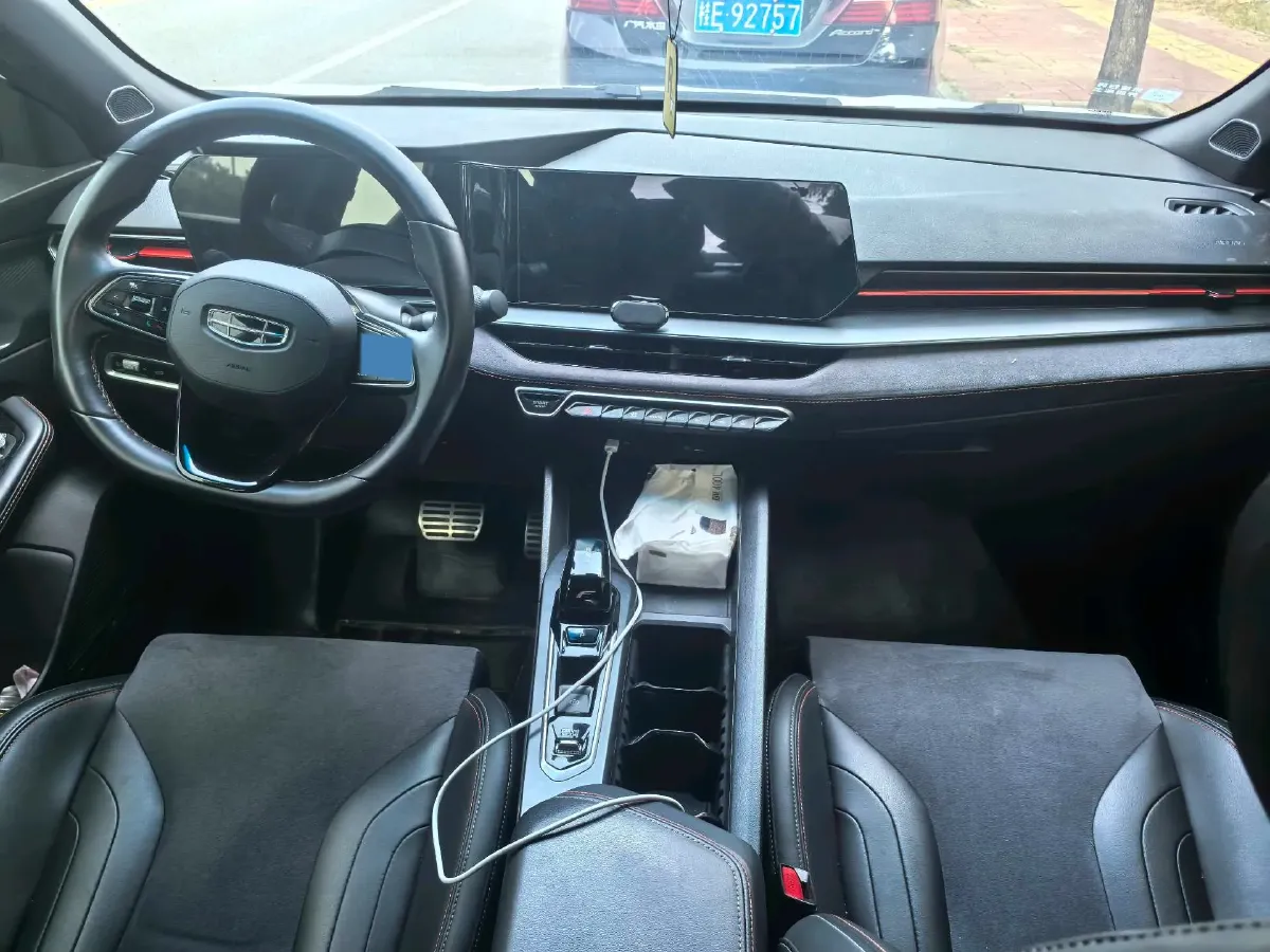 2022 Geely Binray 1.5T 181HP L4 7DCT,autocango,china used car exporter,china ev exporter,chinese used car exporter,chinese used ev exporter