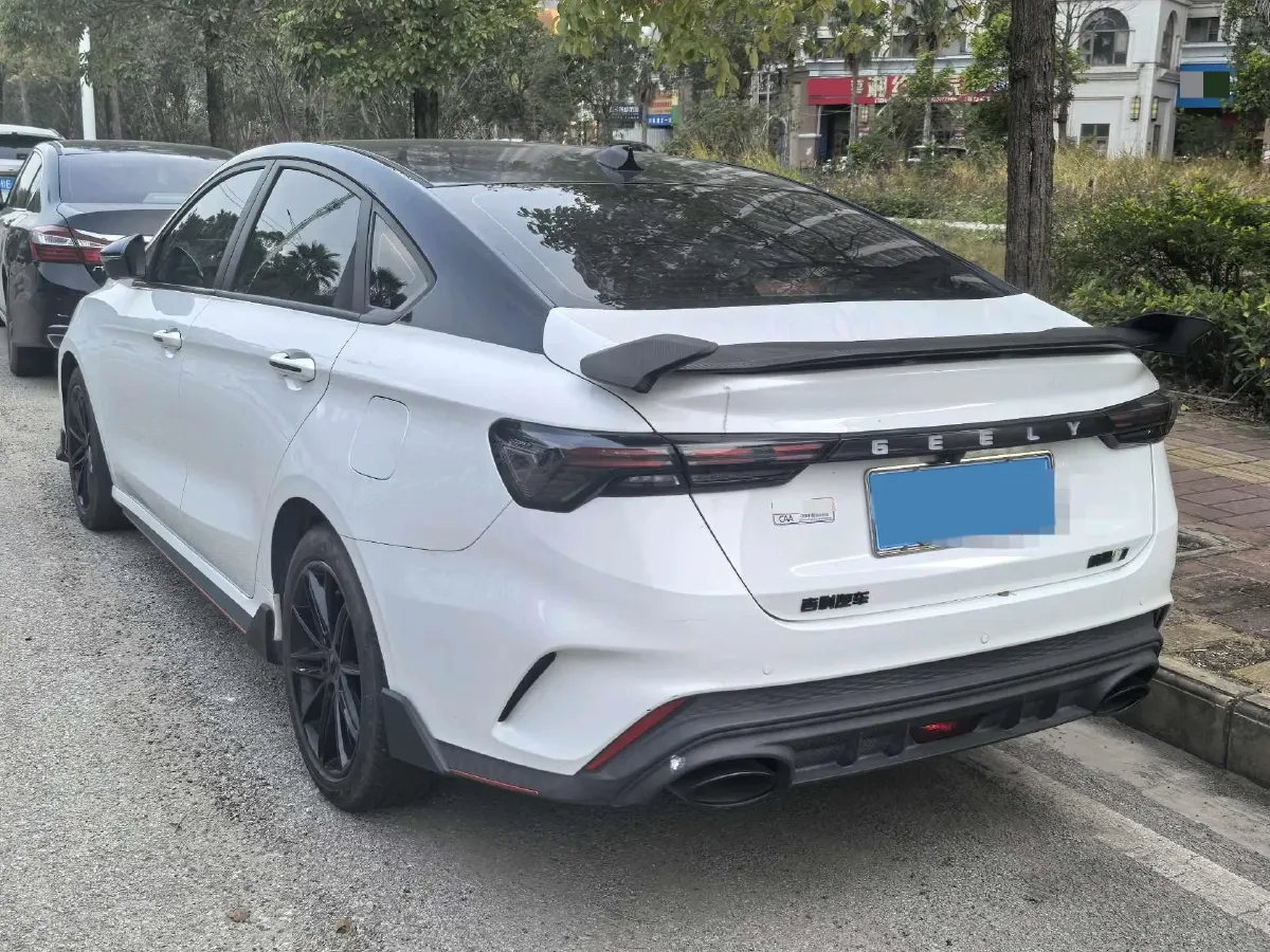 2022 Geely Binray 1.5T 181HP L4 7DCT,autocango,china used car exporter,china ev exporter,chinese used car exporter,chinese used ev exporter
