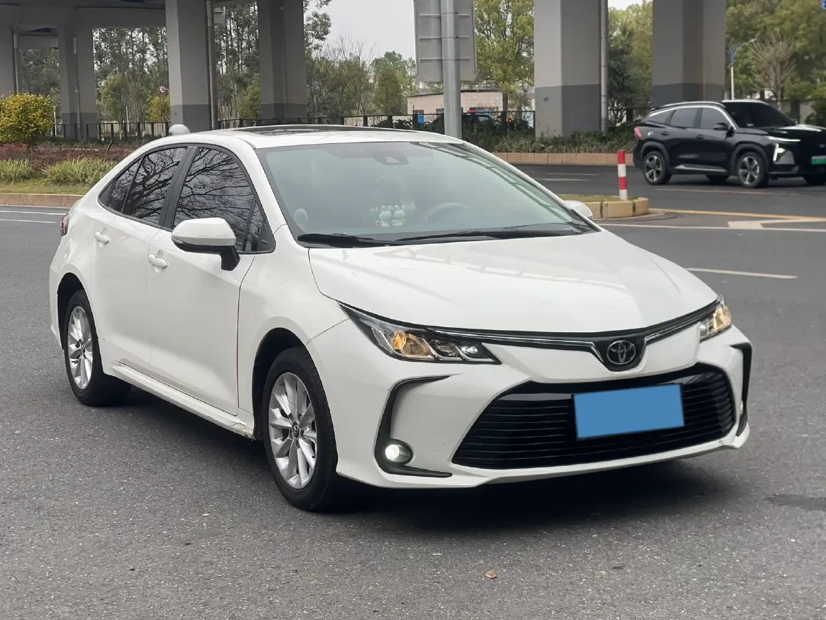 2022 MAXUS D60 1.5T 169HP L4 7DCT,autocango,china used car exporter,china ev exporter,chinese used car exporter,chinese used ev exporter