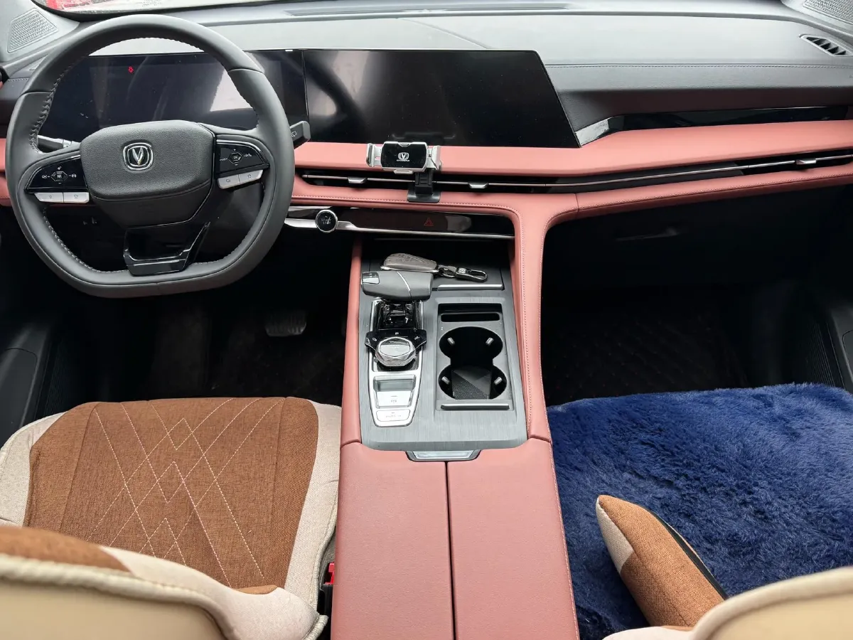 2024 ChangAn CS75 Plus 1.5T 188HP L4 8AT,autocango,china used car exporter,china ev exporter,chinese used car exporter,chinese used ev exporter