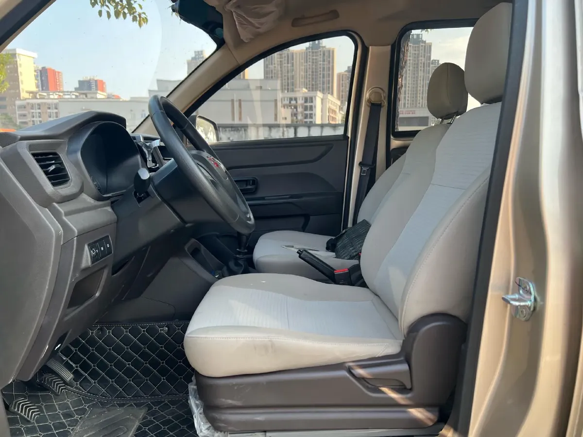 2022 JinBei Little Sea Lion X30 1.5L 102HP L4 5MT,autocango,china used car exporter,china ev exporter,chinese used car exporter,chinese used ev exporter