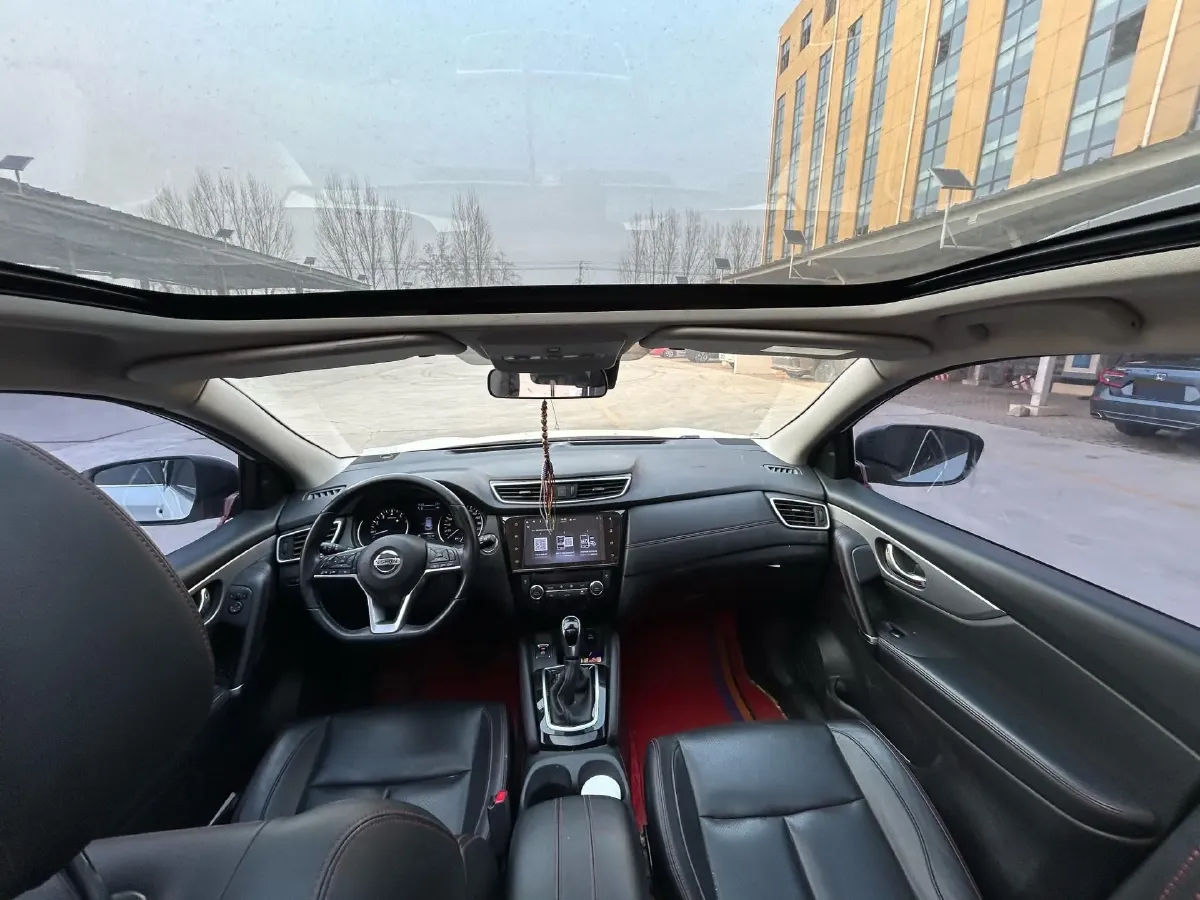 2022 Nissan Qashqai 2.0L 151HP L4 CVT,autocango,china used car exporter,china ev exporter,chinese used car exporter,chinese used ev exporter