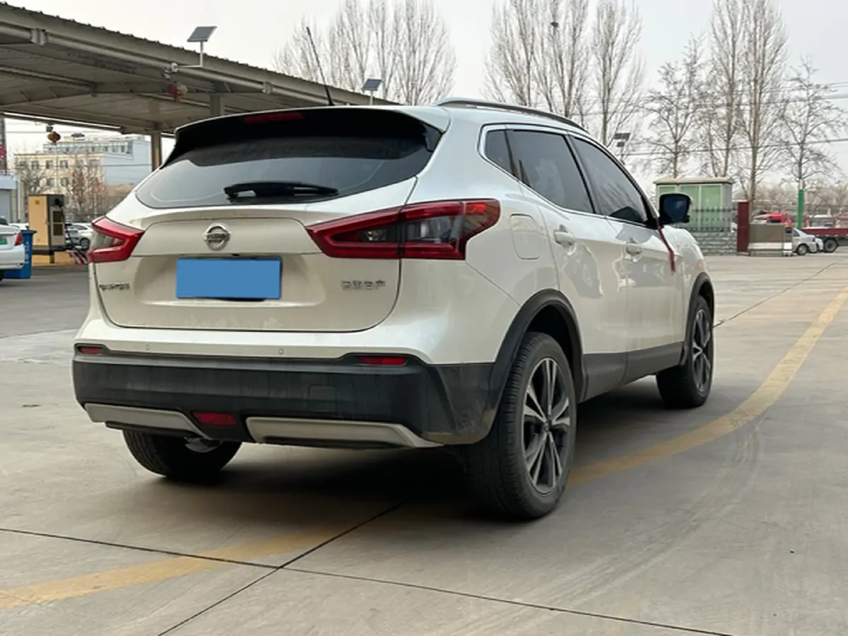 2022 Nissan Qashqai 2.0L 151HP L4 CVT,autocango,china used car exporter,china ev exporter,chinese used car exporter,chinese used ev exporter
