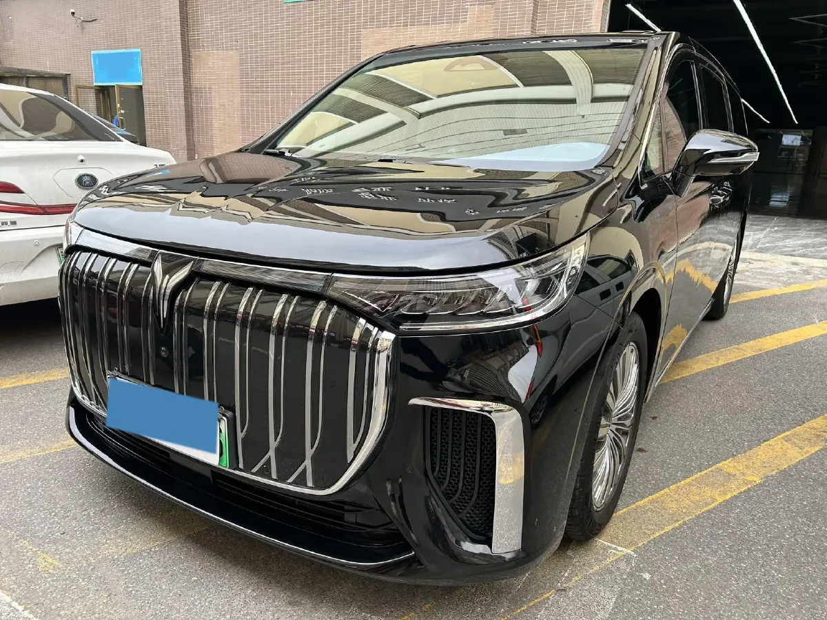 2022 Voyah Dream BEV 82KWH,autocango,china used car exporter,china ev exporter,chinese used car exporter,chinese used ev exporter