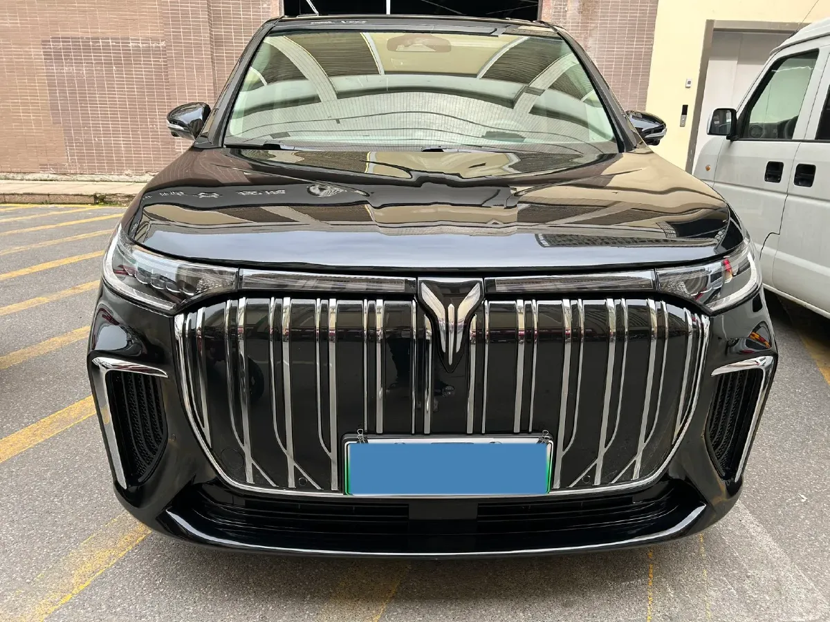 2022 Voyah Dream BEV 82KWH,autocango,china used car exporter,china ev exporter,chinese used car exporter,chinese used ev exporter