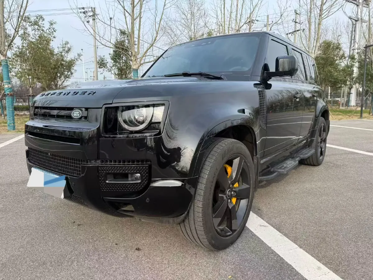 2025 Land Rover Defender 3.0T 400HP L6 8AT,autocango,china used car exporter,china ev exporter,chinese used car exporter,chinese used ev exporter