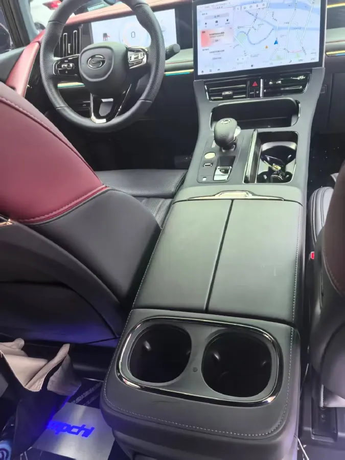 2024 GAC Trumpchi M8 2.0T 252HP L4 8AT,autocango,china used car exporter,china ev exporter,chinese used car exporter,chinese used ev exporter