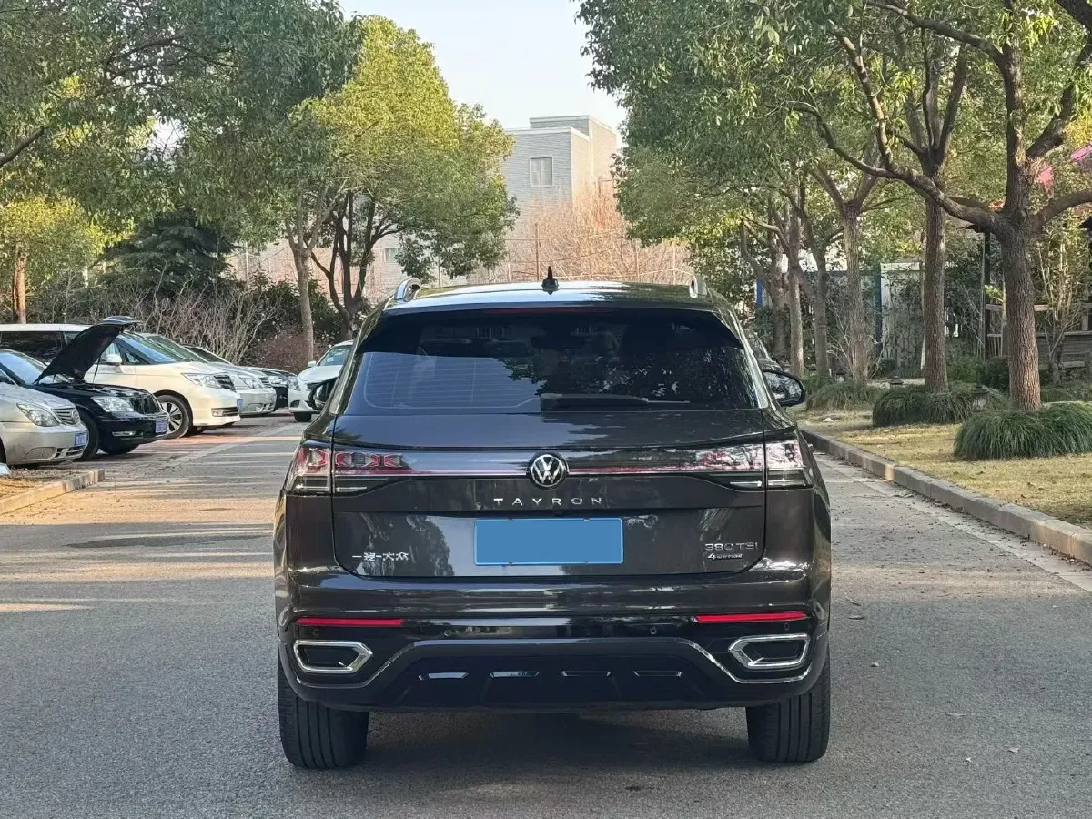 2023 Volkswagen Tayron 2.0T 220HP L4 7DCT,autocango,china used car exporter,china ev exporter,chinese used car exporter,chinese used ev exporter